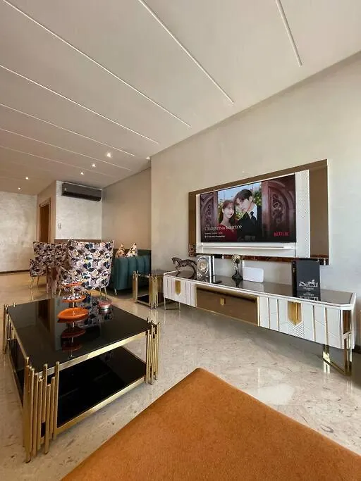 Appartement De Luxe A Peninsula Casablanca